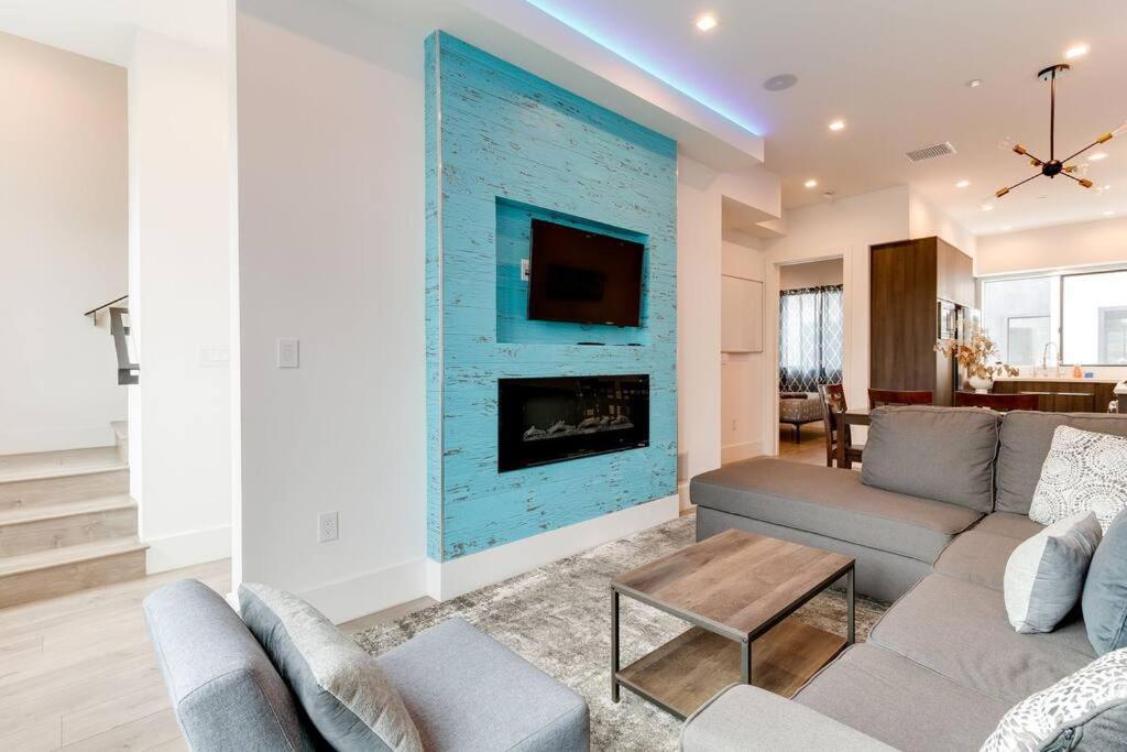 Villa Modern 4 Bedroom With Rooftop Deck #1 *